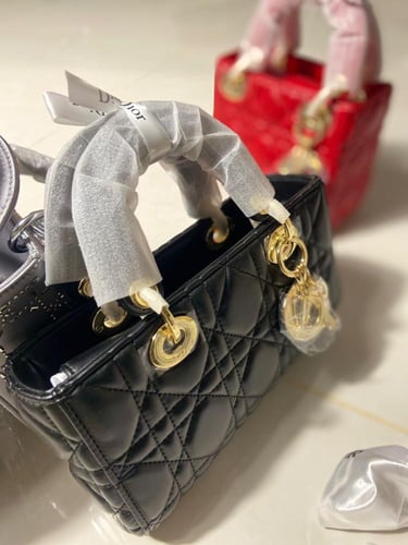 شنطة ماركة ديور مستطيل