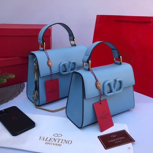 شنط فالنتينو