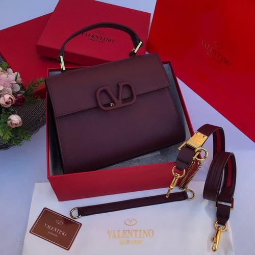 شنط فالنتينو