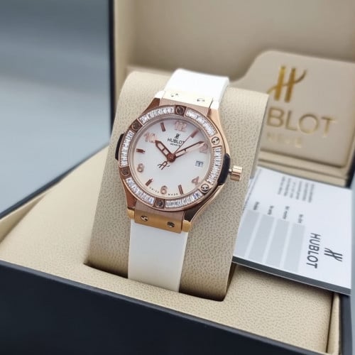 ساعات ماركة هوبلت HB نسائية