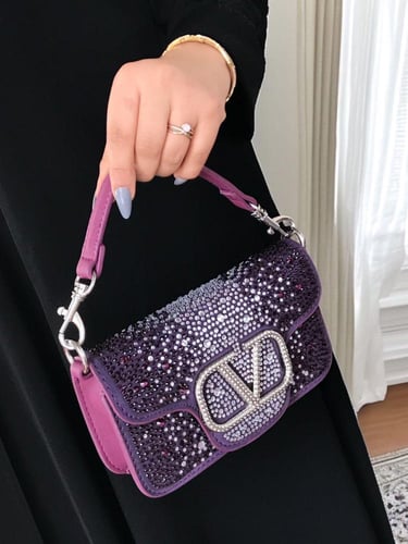 شنطة ماركة فالنتينو