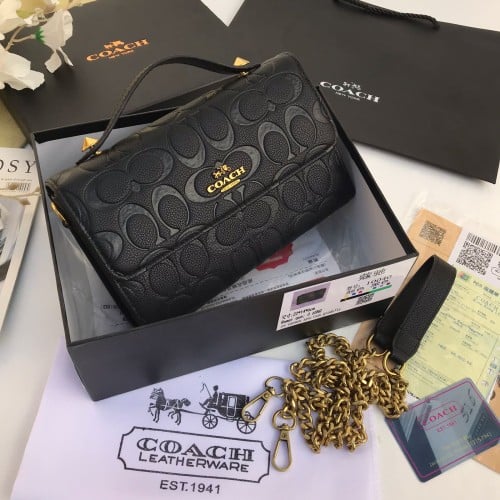 شنط ماركة كوتش علامه الذهبي