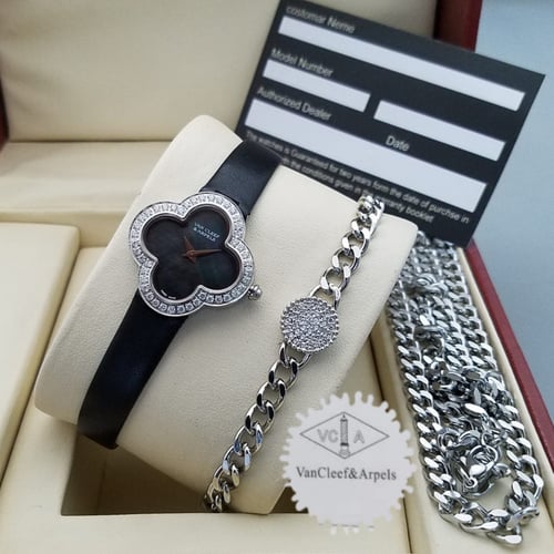 ساعات واطقم ماركة فان كليف