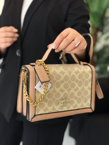 شنط ماركة كوتش