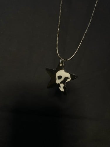 قلادة نجمة عمل يدوي