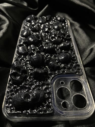 كڤر جوال جماجم عمل يدوي