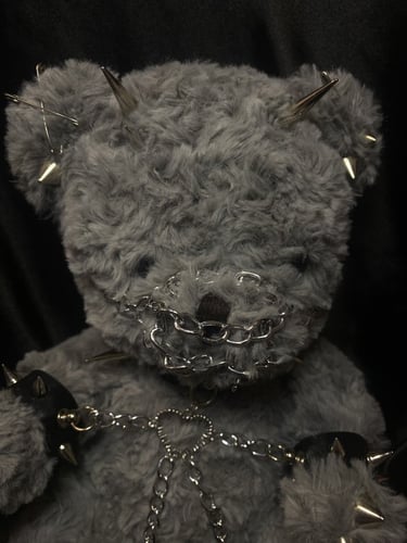 دمية السلاسل عمل يدوي