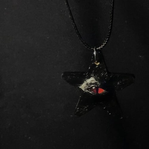 قلادة عين نجمة عمل يدوي