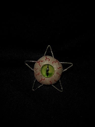 بروش نجمة عين عمل يدوي