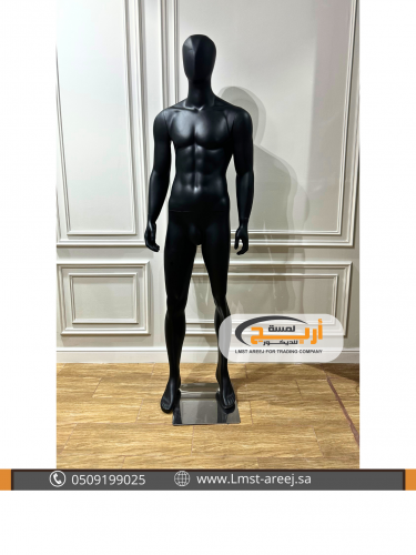 مانيكان رجالي اسود مع راس