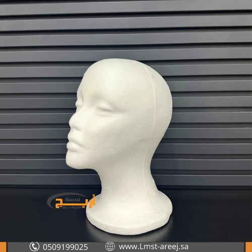 مجسم راس نسائي فلين ابيض