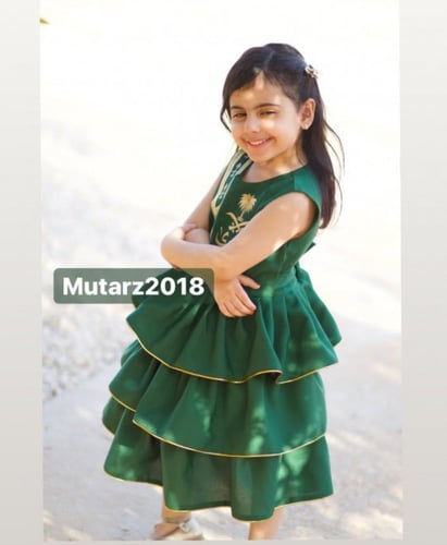 فستان البشت اخضر