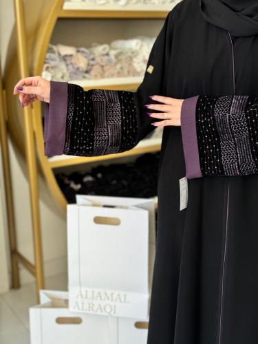 تشكيلة شتاء 2026 - عباية جوليا بقماش كريب الابداع...