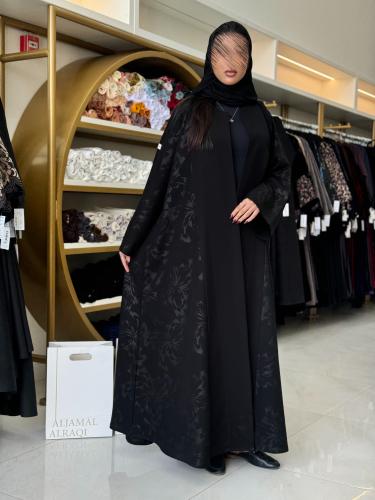 عباية جاز بقماش كريب الاناقة تدخيلات كريب مطبع ورد