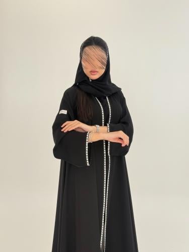 عباية سلطانه بقماش انترنت كويتي بتطريز ناعم كم ضيق...