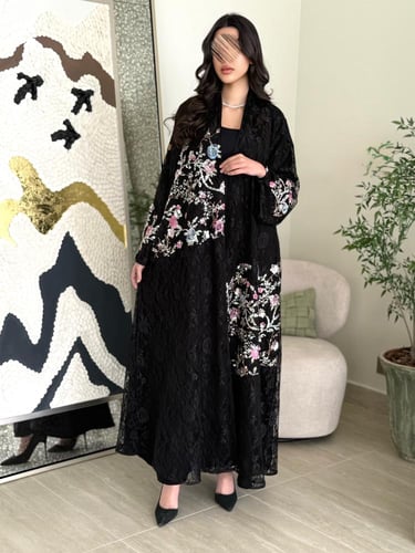 كولكشن العيد | عباية افراح بقماش دانتل فرنسي بشك