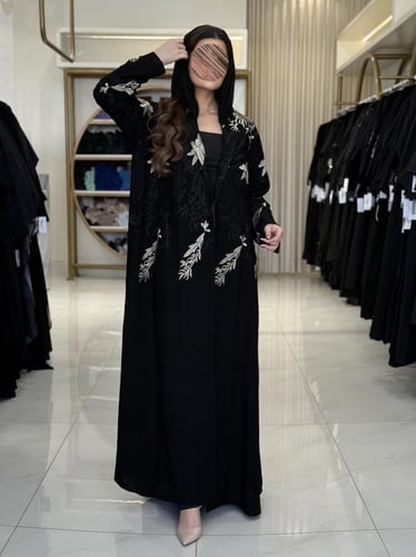 كولكشن العيد | عباية انجيلا بقماش كريب ملكي بتطريز...
