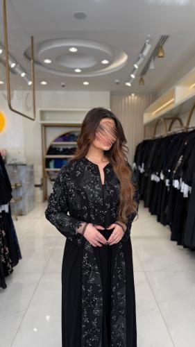 كولكشن العيد | عباية اوركيد بقماش كريب ملكي مع تل...