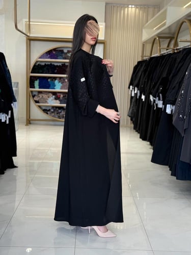 كولكشن العيد | عباية راميا بقماش كريب ملكي بتطريز