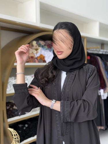 كولكشن رمضان ا عباية رويده بقماش كريب ويفر مطرز اس...