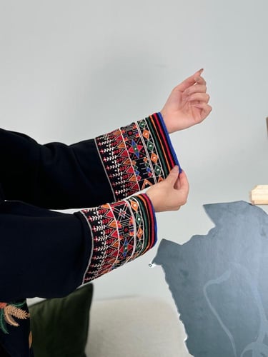 National day abaya | عباية النايفه