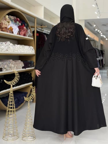 عباية سلاف بقماش كريب الاناقة تدخيلات كريب الابداع...