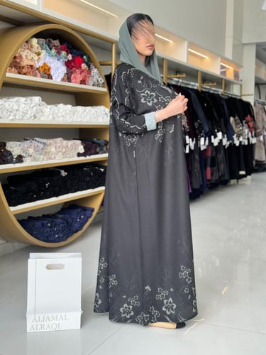 عباية لوليا لنن ناعم اسود مع تيفاني