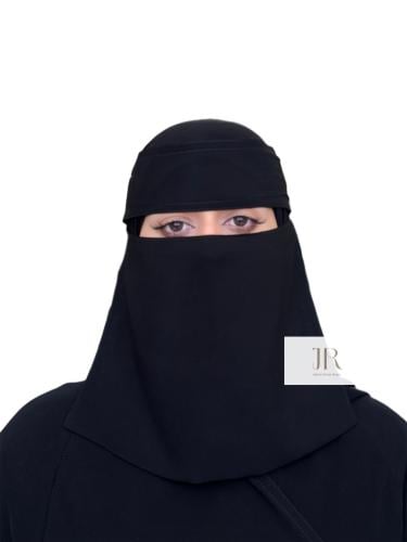 نقاب بقماش كوري وسط مغاط عادي ربطة عريضة