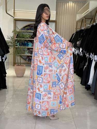 عباية خديجه بقماش حرير برسم زهري