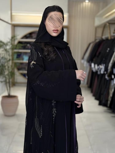 عباية تورد بقماش شيفون مبطن بتطريز موف