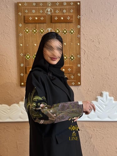 اليوم الوطني بليزر | عباية علو بقماش كريب روان تطر...