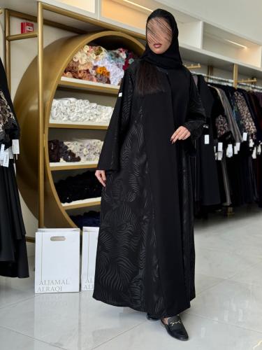 عباية جاز بقماش كريب الاناقة تدخيلات كريب مطبع خطو...