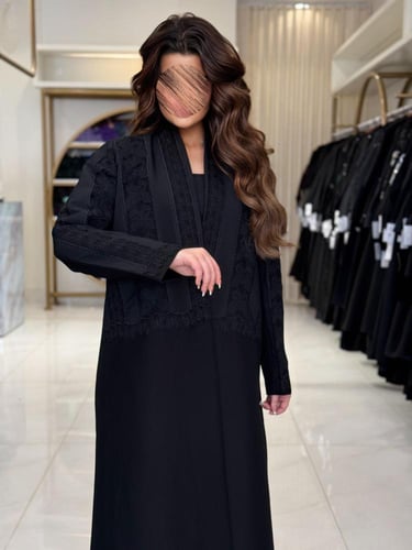 كولكشن العيد | عباية عواشي بقماش كريب ايطالي بدانت...