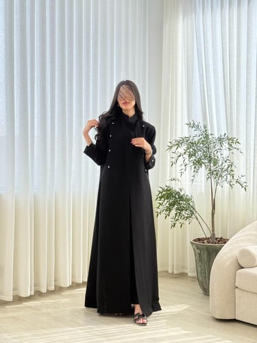 بليزر | عباية منيره بقماش كريب رموش ملكي مزين بورد...