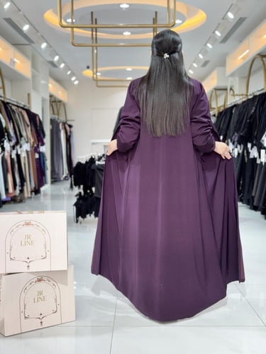عباية بقصة بليزر بقماش كريب رموش موف