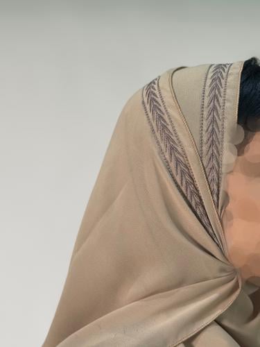 ذهبي تطريز سنبله