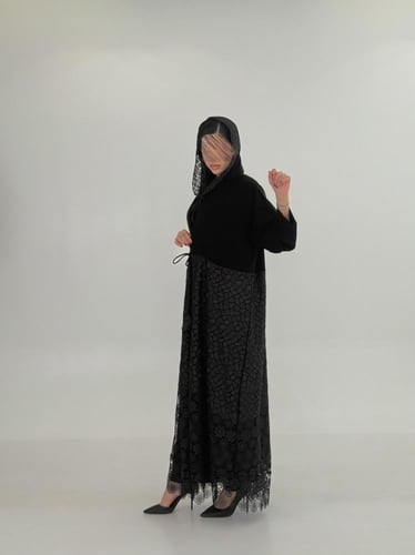 عباية دلع بقماش كريب ملكي تدخيلات جبير ملكي 4