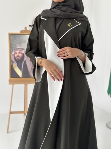 National day abaya | عباية الصرمه زيتي