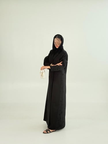 عباية | بليزر ديما بقماش كريب ايطالي مع جاكار هندي