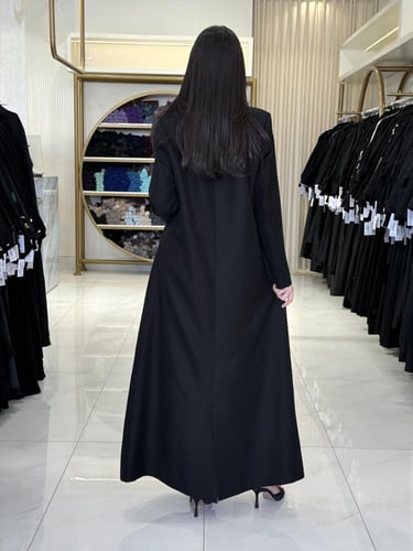 بليزر | عباية سوما بقماش كريب ايطالي ساده اسود بجي...