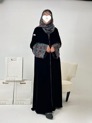 تشكيلة شتاء 2024 - عباية ميثاء كشميري ١