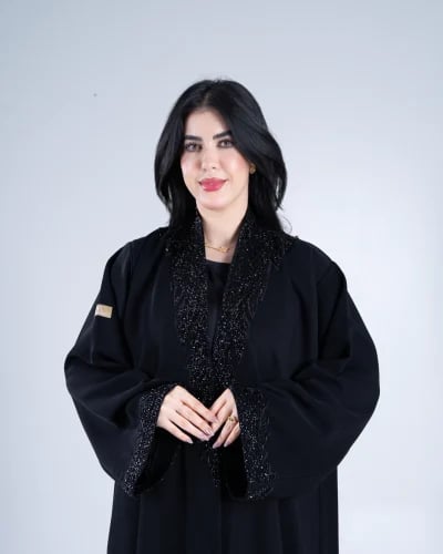 عباية لمى بقماش سراميك مزين بشك