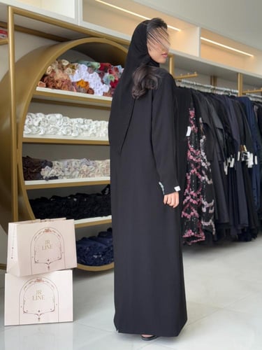 عباية اسماء بليزر كريب رموش مزين بصدف اسود