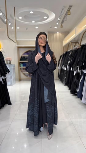 عباية خديجه بقماش حرير مبطن بشيفون برسم مطفي