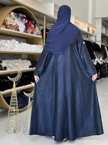 عباية رواء بقماش كريب حرير مشجر كحلي