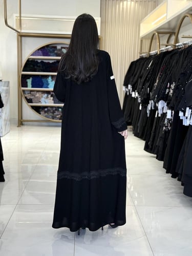 عباية ابتهال بقماش كريب ملكي بكلفه ناعمه 1