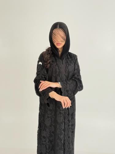 عباية دلال بقماش دانتل اسود