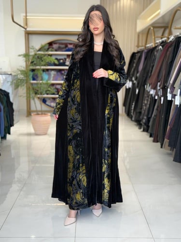 عباية تركيه بقماش مخمل كوري تدخيلات شيفون مخمل ذهب...