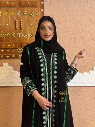 عباية اصالة بقماش كريب ملكي بتطريز تراثي