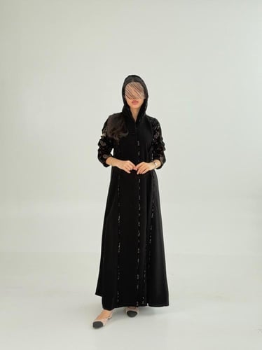 تشكيلة شتاء 2026- عباية سولار بقماش كريب الابداع م...